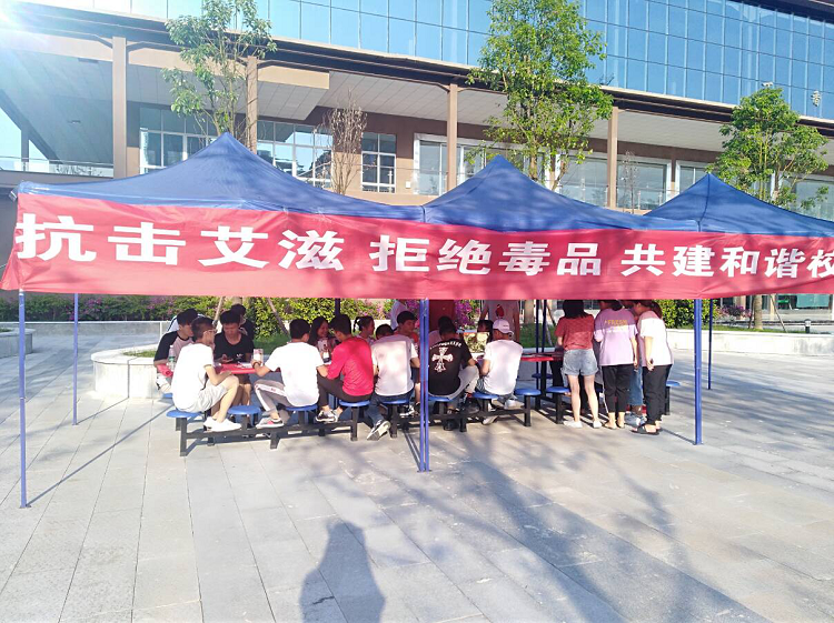 图片1 图片1