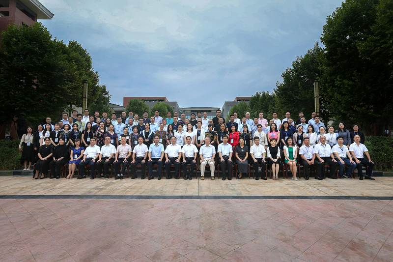 图片1 图片1