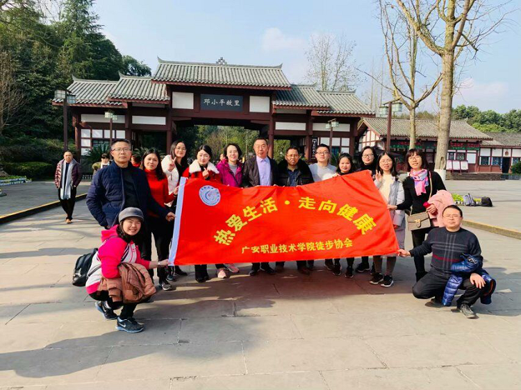图片4 图片4